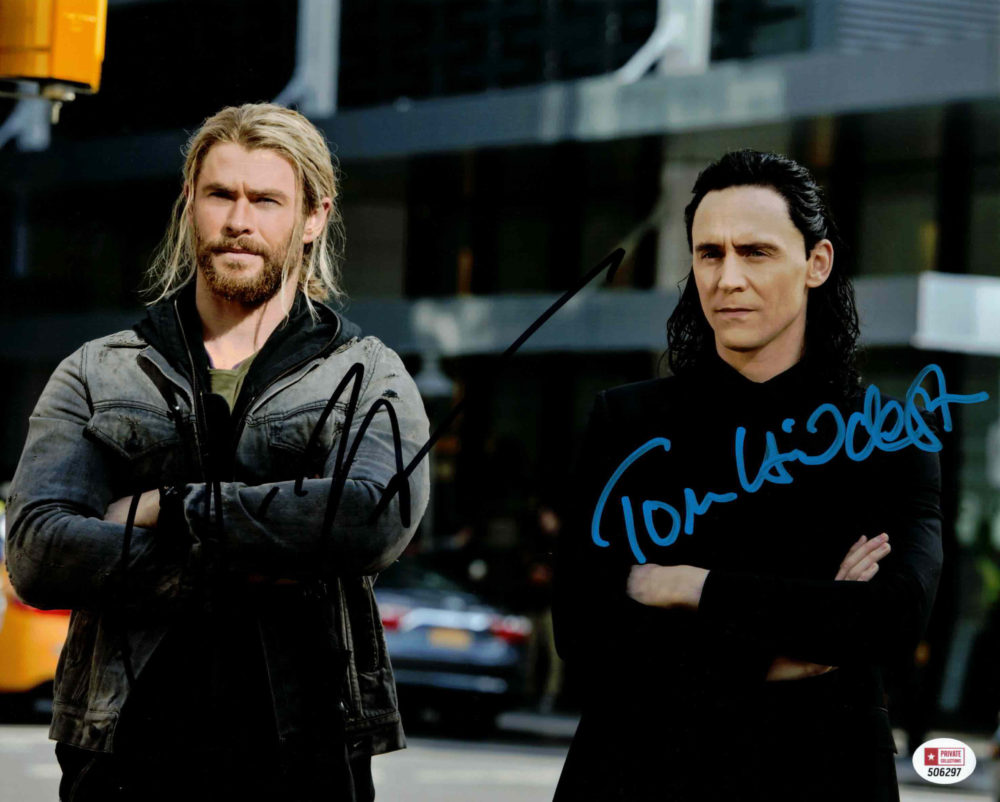 Chris Hemsworth & Tom Hiddleston - autogram