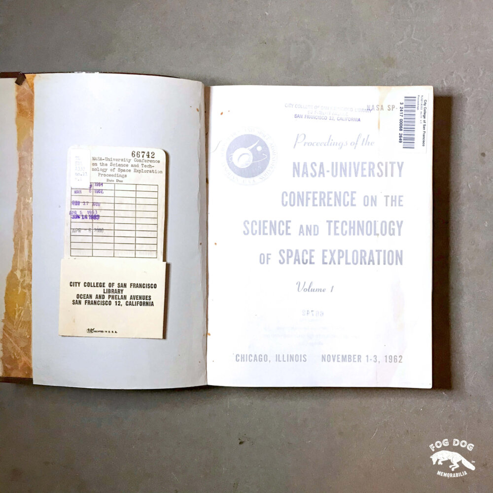 Příručka NASA - University Conference on Science, Space Exploration z roku 1962