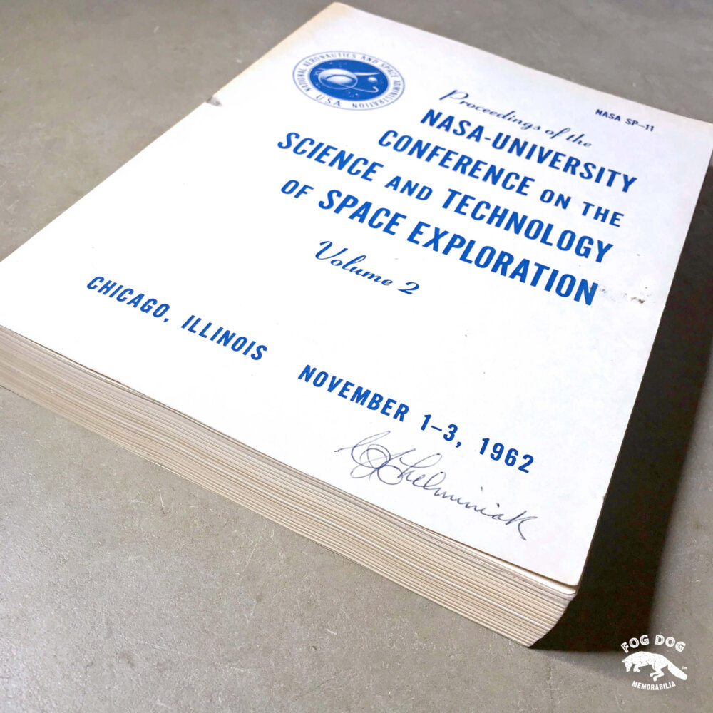 Příručka NASA - University Conference on Science, Space Exploration z roku 1962