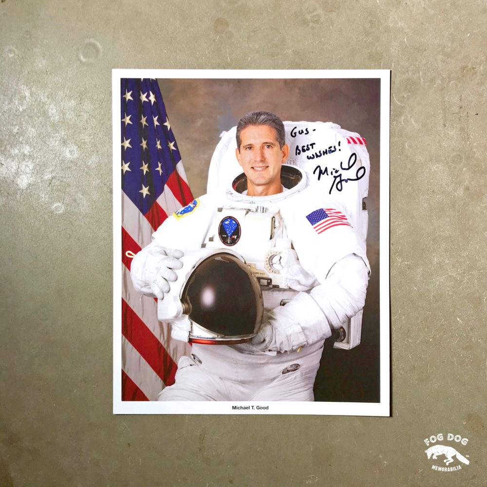 Autogram / astronaut Michael T. Good