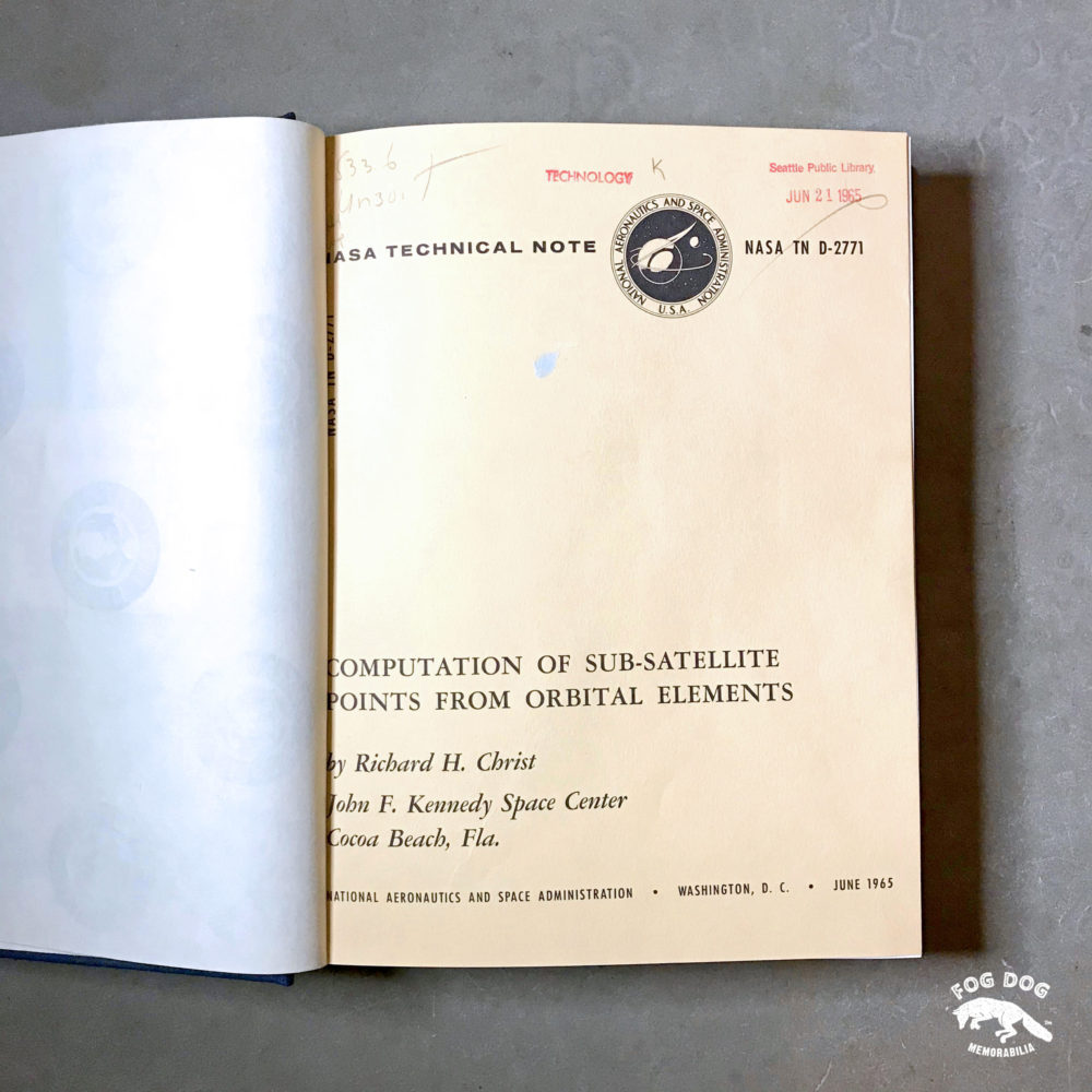 Kniha NASA Technical Note (1965-66)