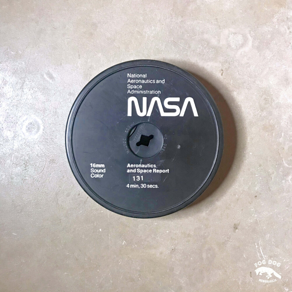 Starý 16mm pásek se záznamen NASA AERONAUTICS AND SPACE REPORT (1 ks)