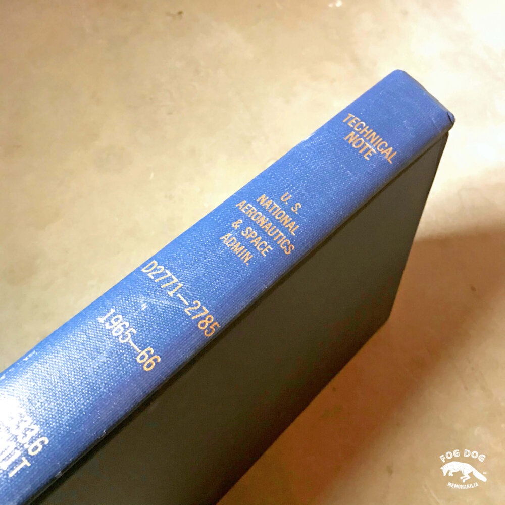 Kniha NASA Technical Note (1965-66)