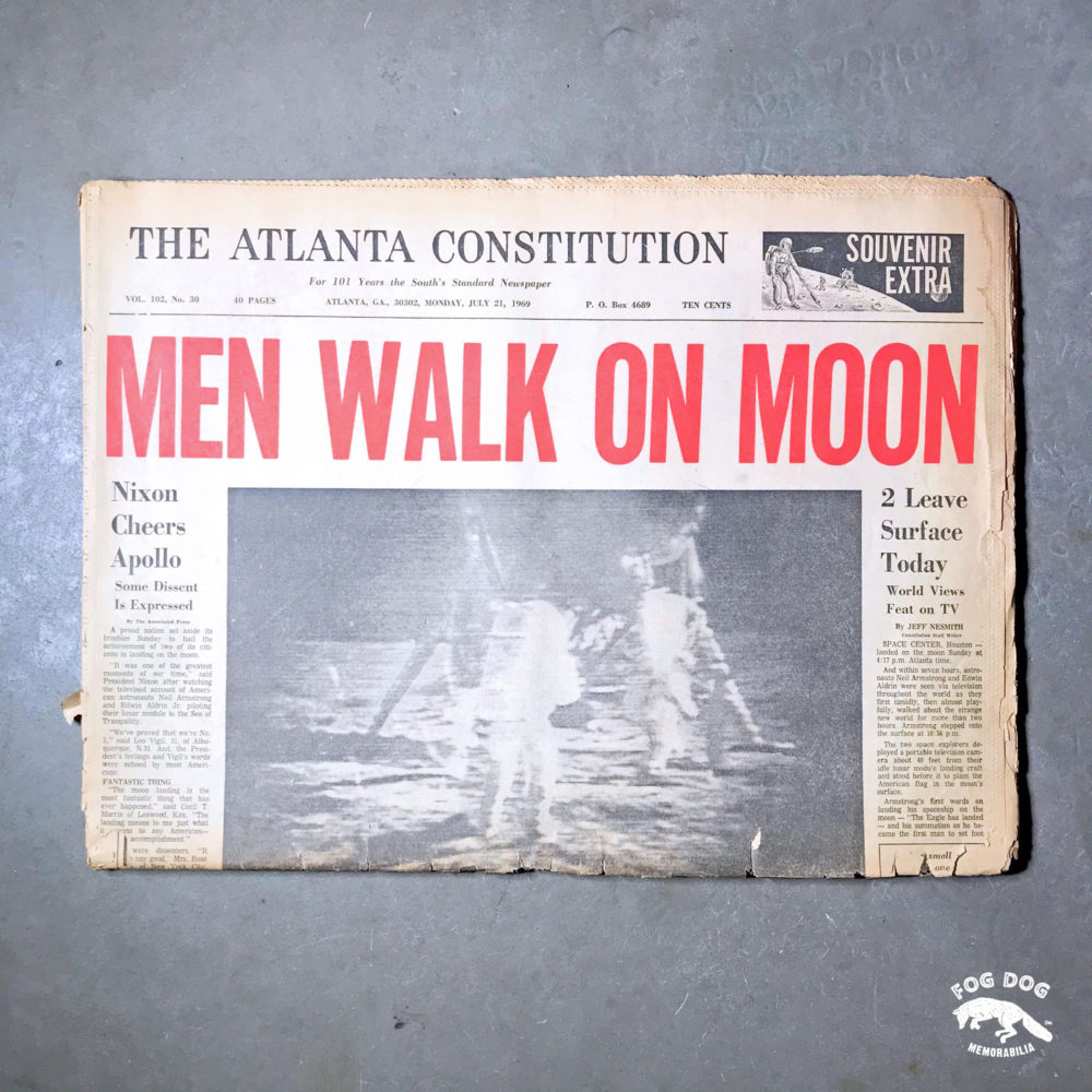 Vydání novin z 21.7.1969 - MEN WALK ON MOON