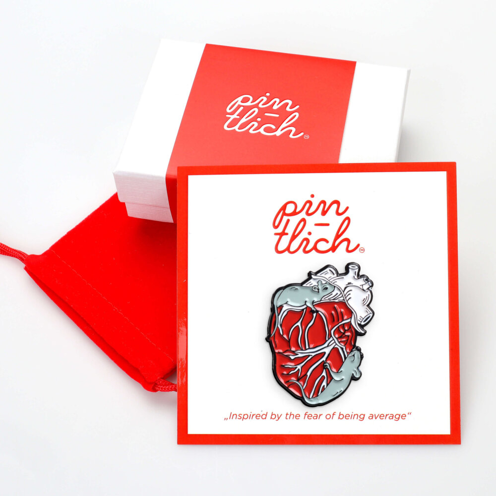 Mice Heart – Smaltovaný odznak (#052) - Image 3