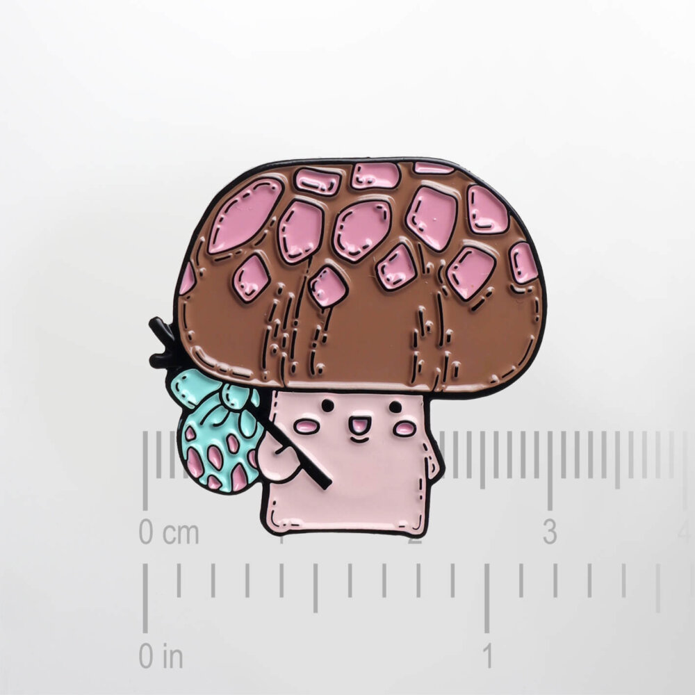 Wandering Mushroom – Smaltovaný odznak (#065) - Image 2