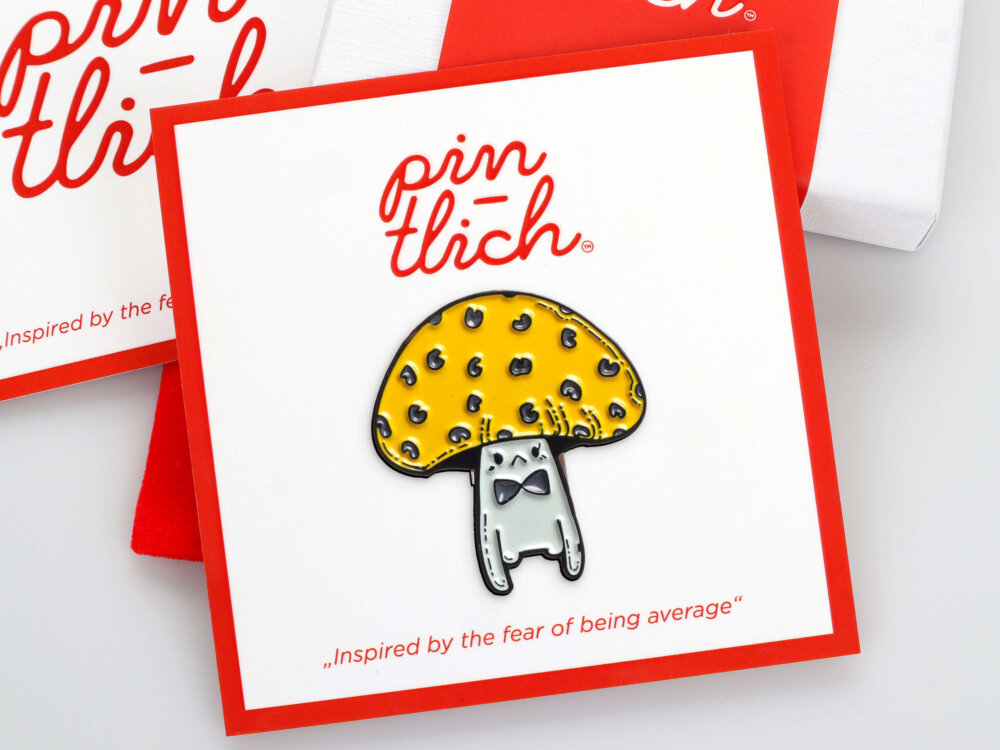 Sad Classy Mushroom – Smaltovaný odznak (#069)