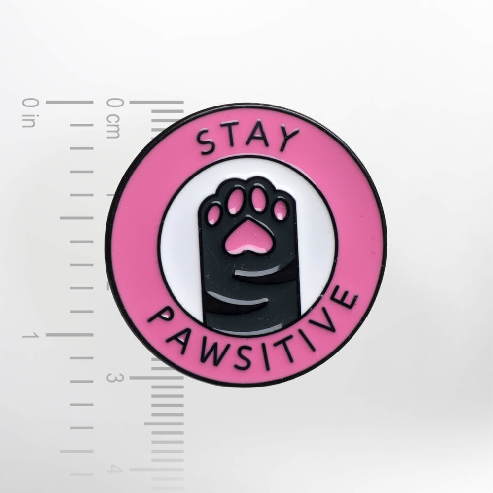 Stay Pawsitive – Smaltovaný odznak (#073) - Image 2
