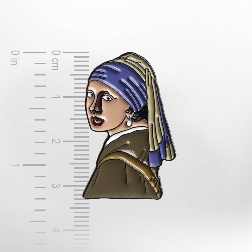 Girl with a Pearl Earring – Smaltovaný odznak (#084) - Image 2