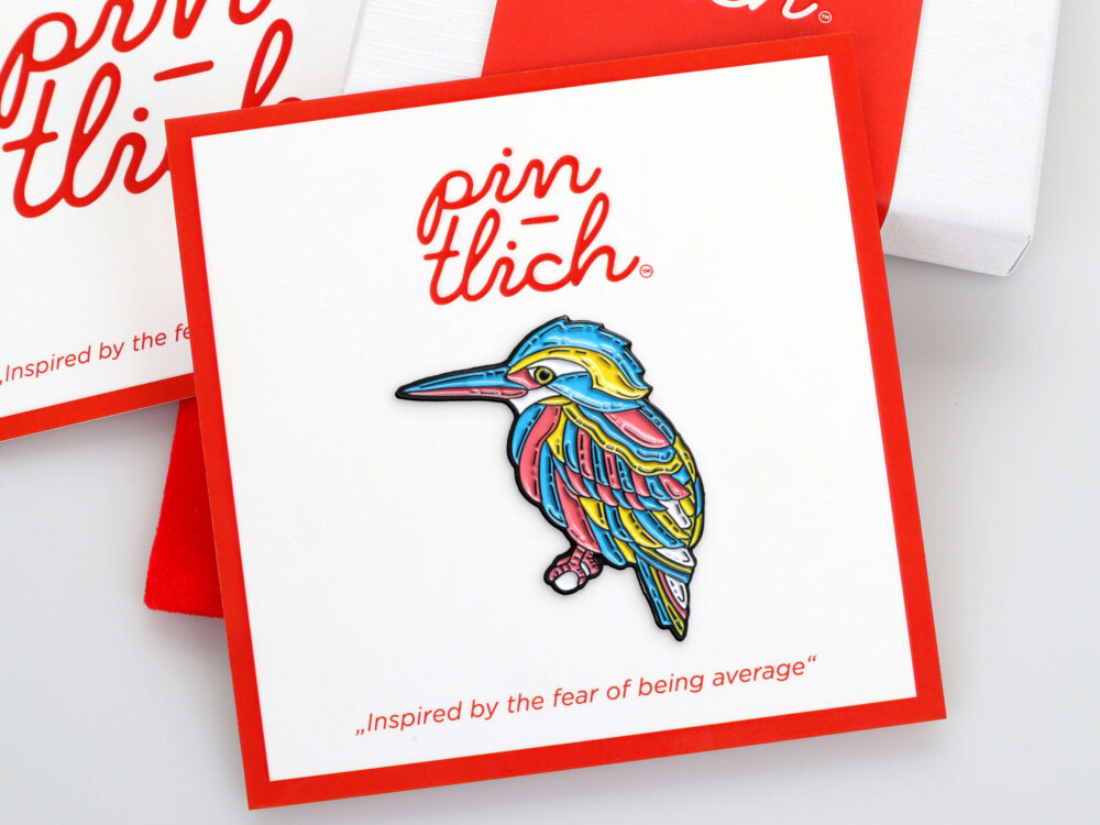 Colorful Kingfisher – Smaltovaný odznak (#094)