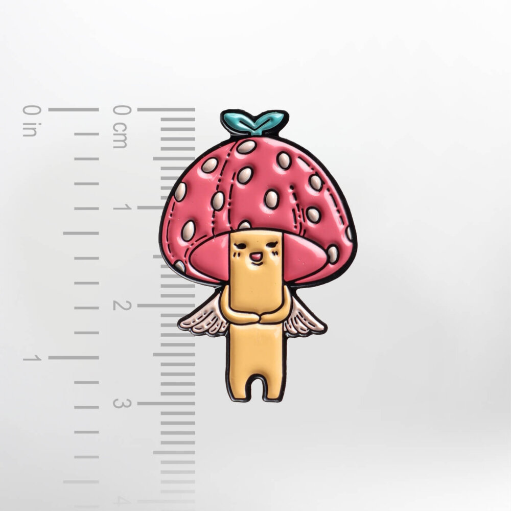 Strawberry Angel Mushroom – Smaltovaný odznak (#125) - Image 2