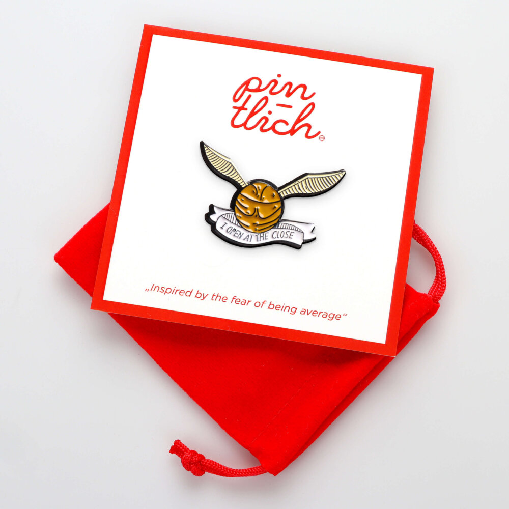 Golden Snitch – Smaltovaný odznak (#216) - Image 4