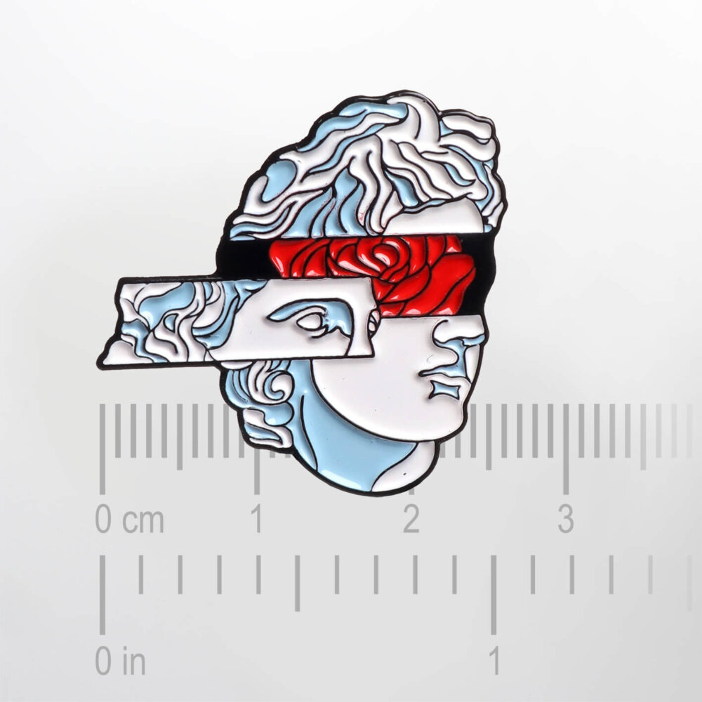 Antic Rose Head Split – Smaltovaný odznak (#228) - Image 2