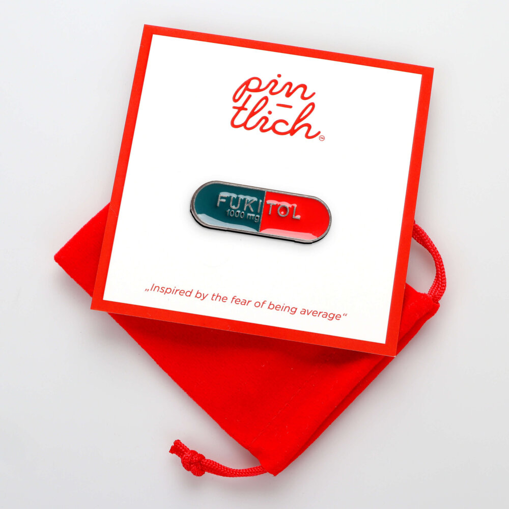 Fukitol Pill 1000 mg – Smaltovaný odznak (#426) - Image 4