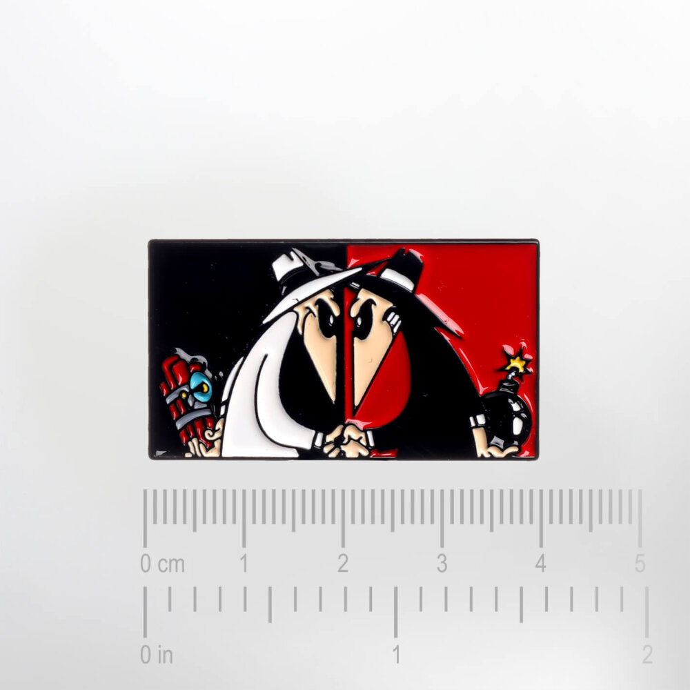 Spy vs. Spy – Smaltovaný odznak (#432) - Image 2