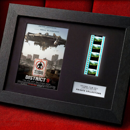 DISTRICT 9 (2009)