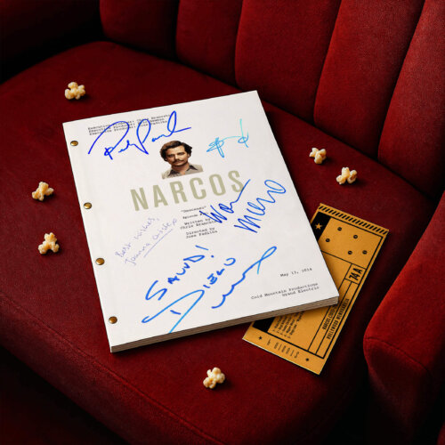 NARCOS (2015-2017) Pilot