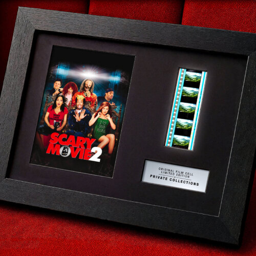 SCARY MOVIE 2 (2001)