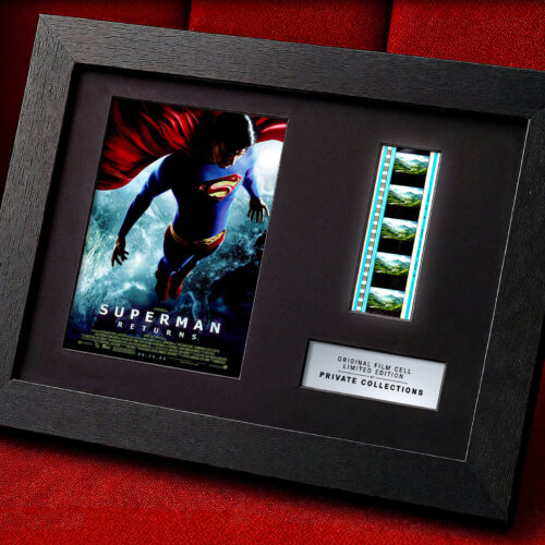 SUPERMAN RETURNS (2006)