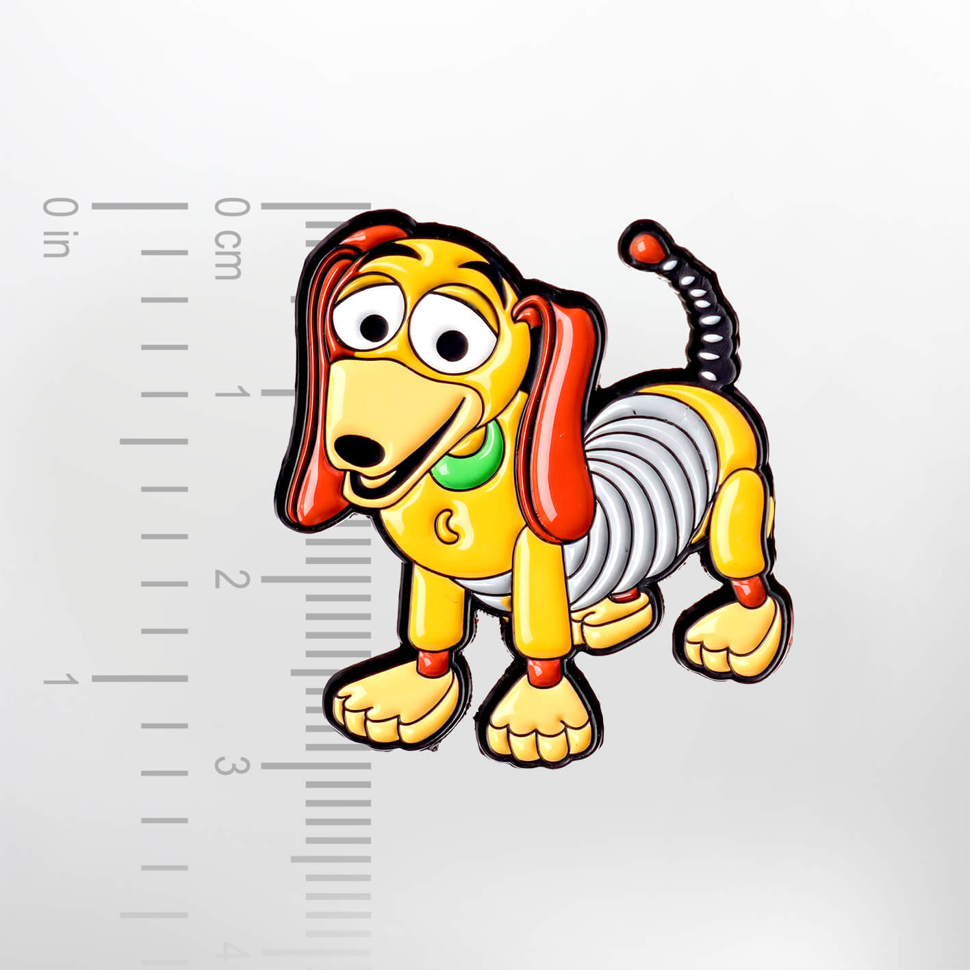 Slinky Dog Toy Story – Smaltovaný odznak (#844) - Obrázek 2