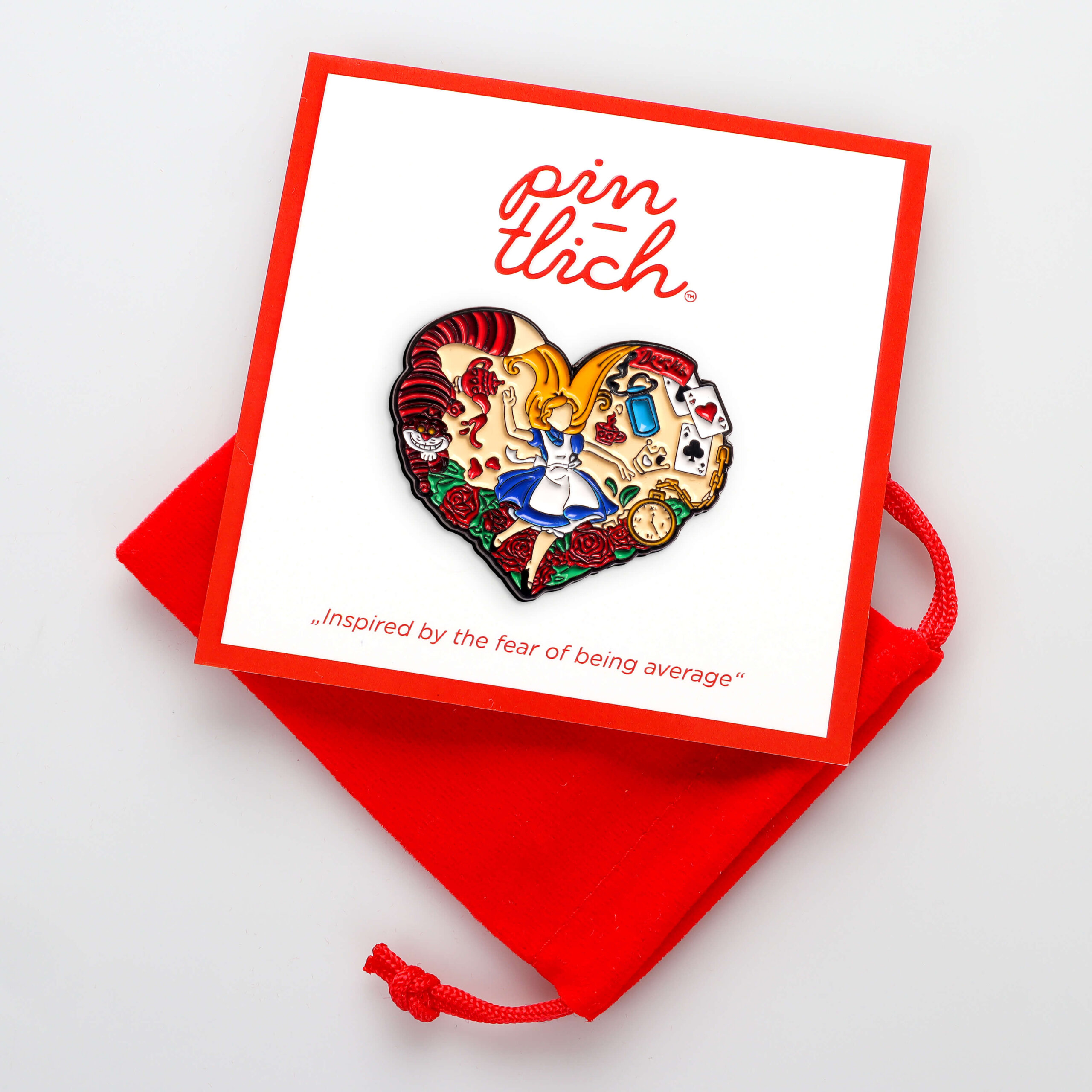 Alice in Wonderland Heart – Smaltovaný odznak (#866) - Obrázek 4