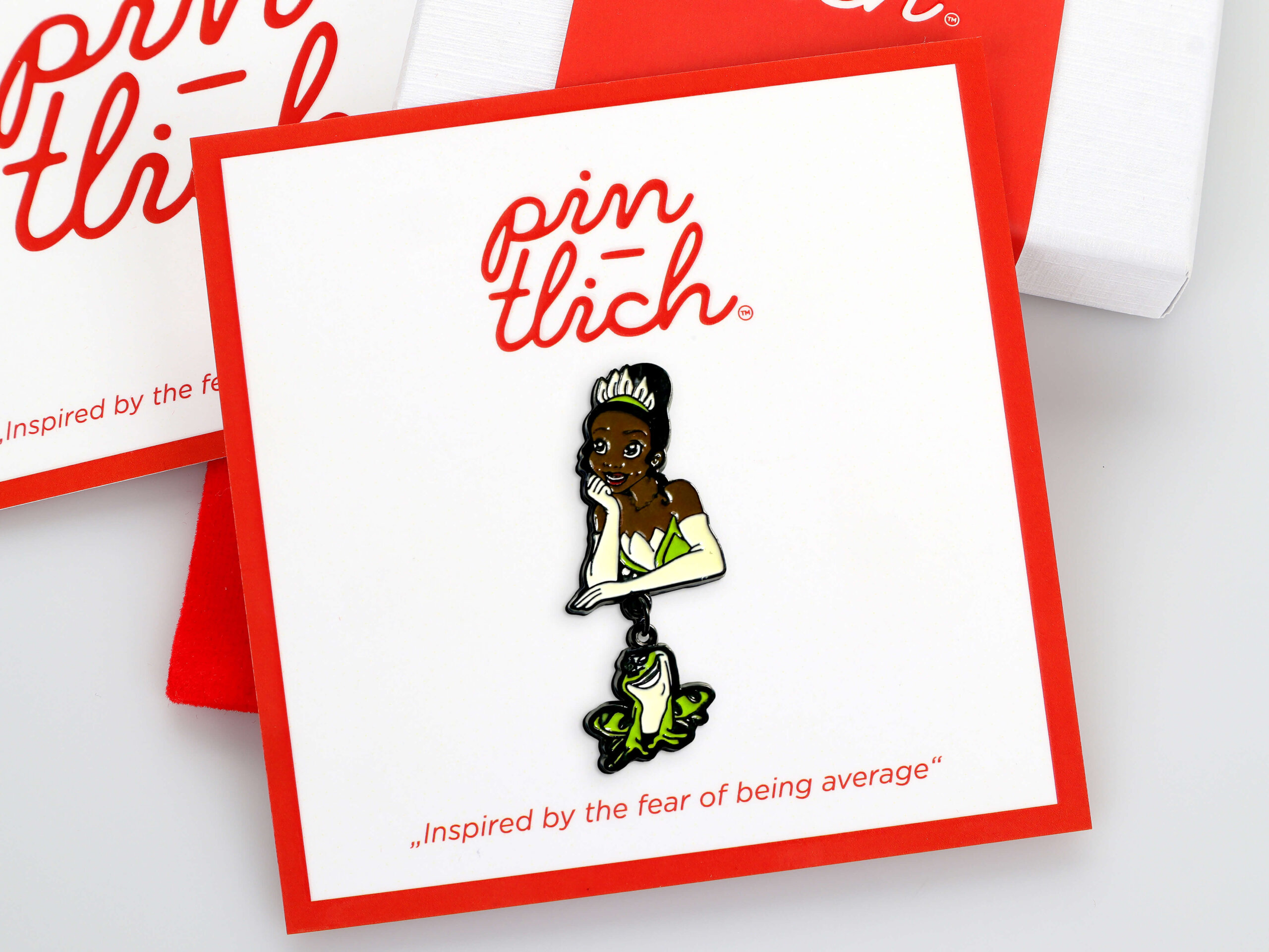 Tiana and Frog Prince – Smaltovaný odznak (#898)